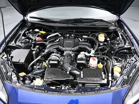 Used 2024 Toyota GR86 Premium RWD image 37