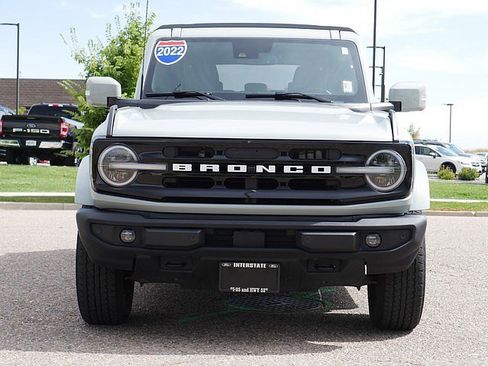Used 2022 Ford Bronco Outer Banks image 8