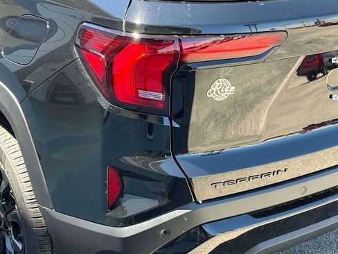 New 2026 GMC Terrain Elevation w/ Elevation Premium Package image 10