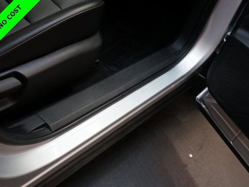 Used 2022 Nissan Rogue SV w/ SV Premium Package image 62