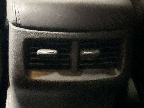 Used 2021 Dodge Challenger R/T Scat Pack image 25