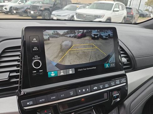 Used 2025 Honda Odyssey Sport-L image 22