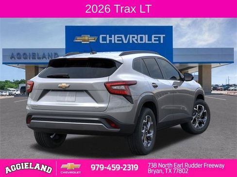 New 2026 Chevrolet Trax LT image 4