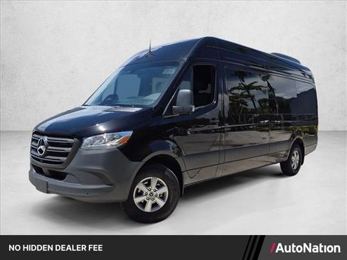 Used 2026 Mercedes-Benz Sprinter 2500 image 1