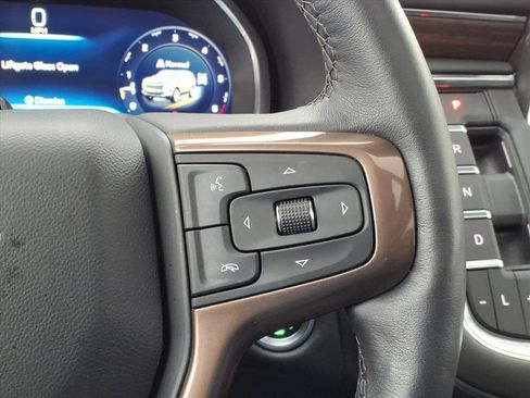 Certified 2024 Chevrolet Tahoe High Country w/ Advanced Technology Package image 34