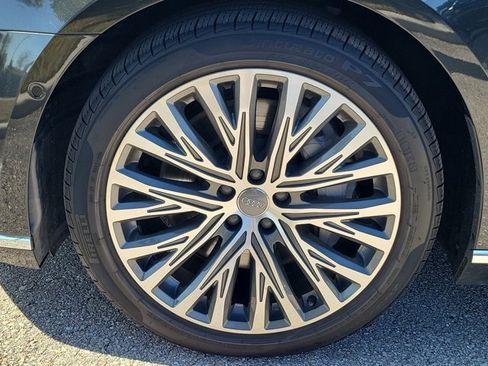 Used 2019 Audi A8 L 3.0T w/ Executive Package image 9