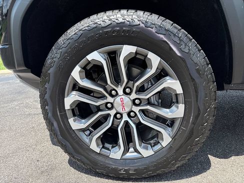 New 2026 GMC Canyon Denali AWD/4WD image 53