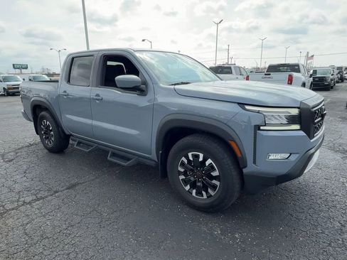 Used 2023 Nissan Frontier Pro-X w/ Tow Package image 2