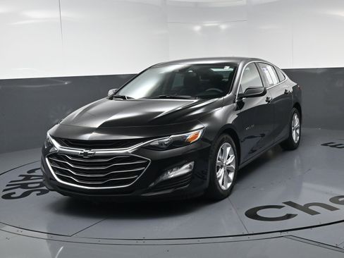 Used 2024 Chevrolet Malibu LT FWD image 11