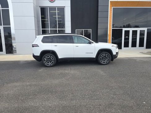 New 2026 Jeep Cherokee Laredo AWD/4WD image 7