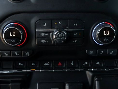 Used 2019 Chevrolet Silverado 1500 LTZ w/ LTZ Plus Package image 36