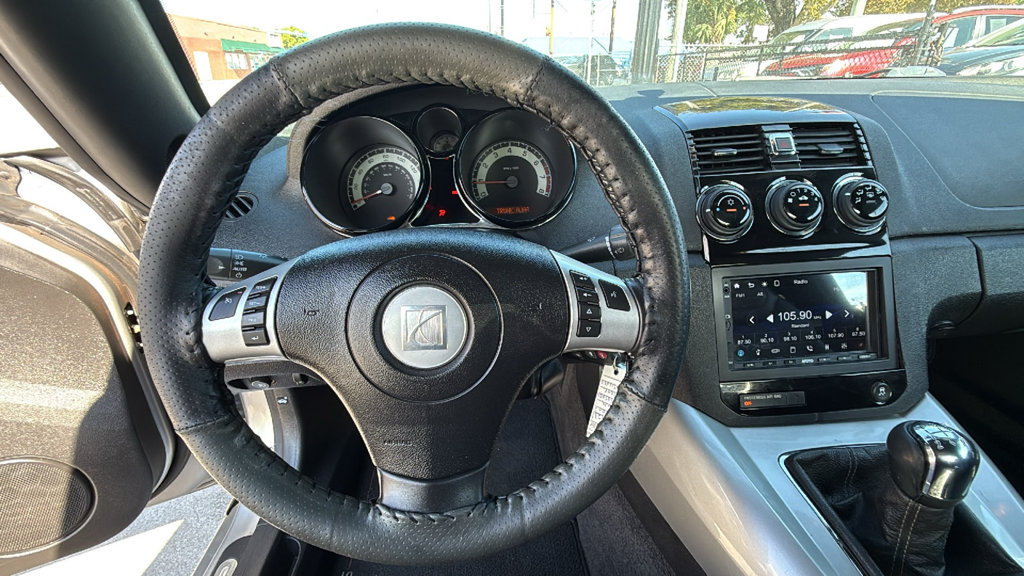 Used 2008 Saturn Sky Red Line RWD image 23