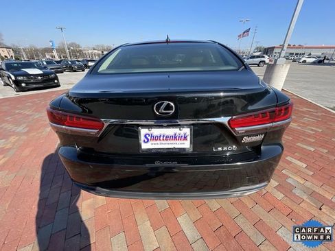 Used 2018 Lexus LS 500 500 Base w/ Accessory Package (Z2) image 33