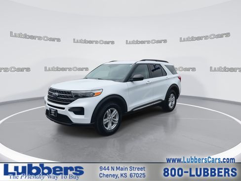 Used 2021 Ford Explorer XLT AWD/4WD image 4