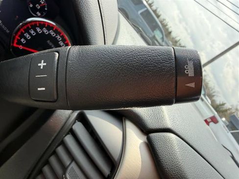 Used 2016 GMC Yukon Denali AWD/4WD image 39