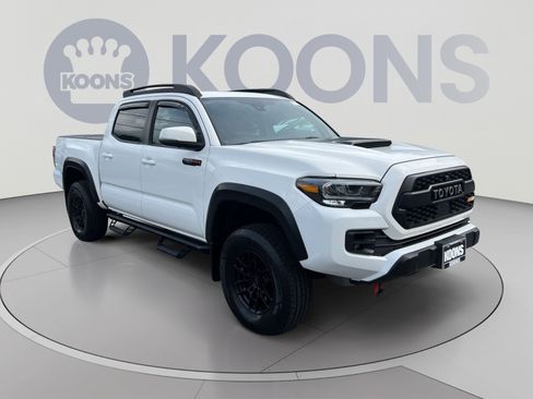 Used 2021 Toyota Tacoma TRD Pro AWD/4WD image 10