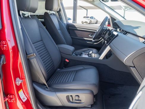 Used 2025 Land Rover Discovery Sport S image 20