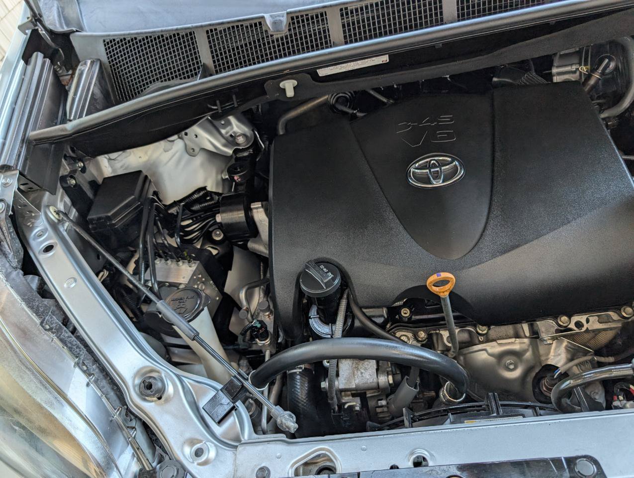 Used 2018 Toyota Sienna SE FWD image 23