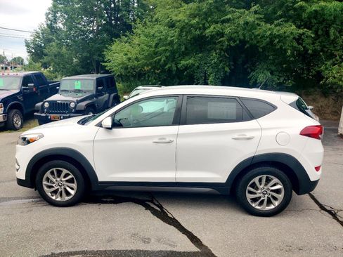 Used 2016 Hyundai Tucson SE w/ Option Group 02 image 3