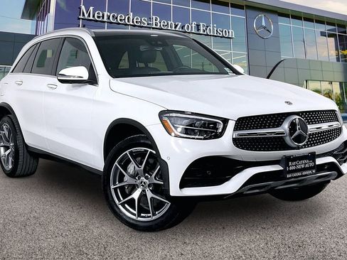 Certified 2022 Mercedes-Benz GLC 300 GLC 300 image 1