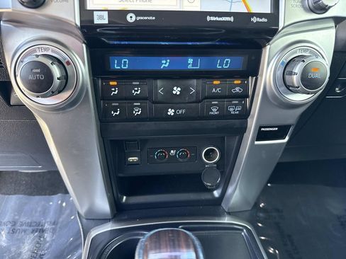 Used 2023 Toyota 4Runner Limited image 34