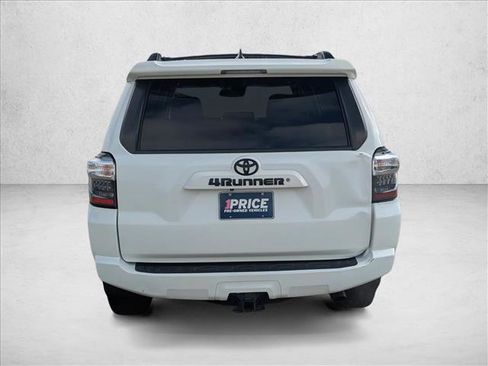 Used 2021 Toyota 4Runner SR5 image 6