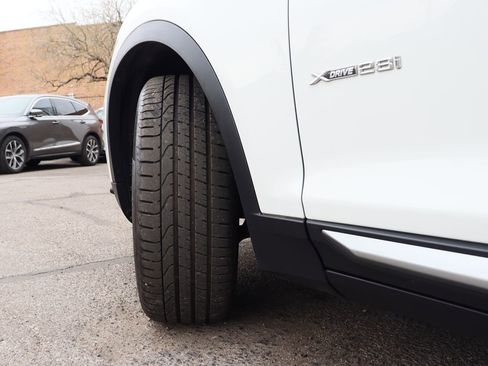 Used 2018 BMW X4 xDrive28i image 6