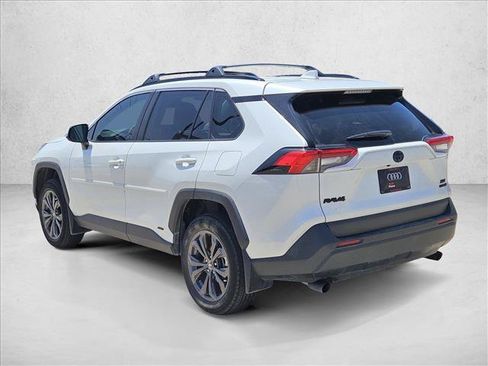 Used 2024 Toyota RAV4 XLE Premium AWD/4WD image 7