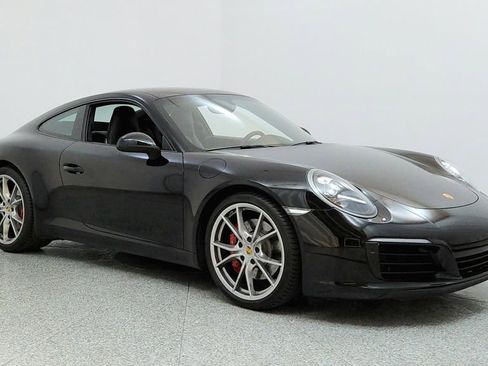 Used 2017 Porsche 911 Carrera S image 7