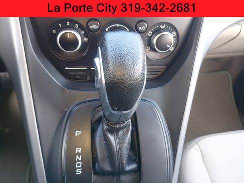 Used 2014 Ford Escape SE image 18
