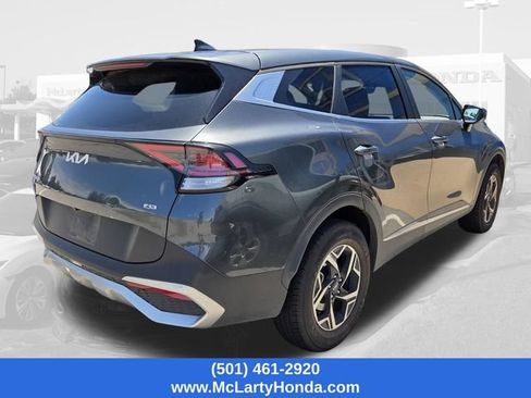 Used 2024 Kia Sportage LX AWD/4WD image 4
