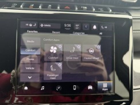 Used 2022 Jeep Grand Cherokee Altitude image 22