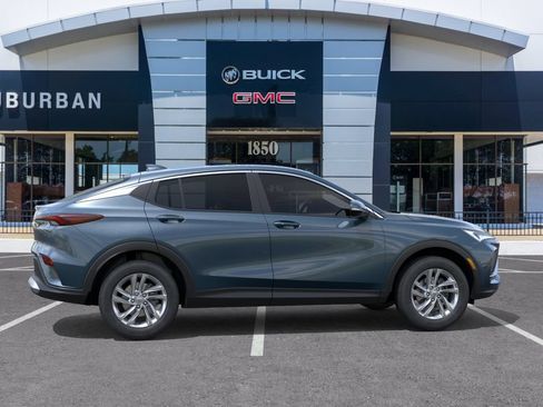 New 2026 Buick Envista Preferred w/ Convenience I Package FWD image 5