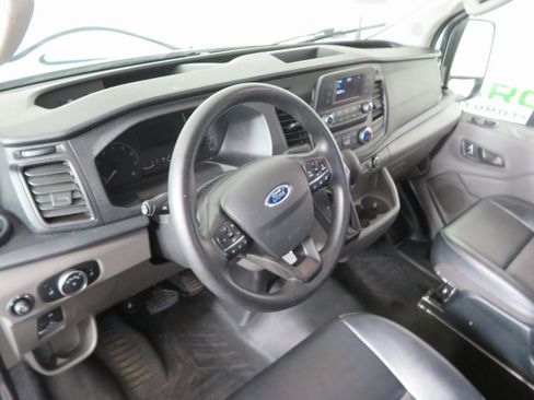 Used 2022 Ford Transit 250 Low Roof AWD w/ Load Area Protection Package image 9