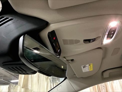 Used 2020 Volvo V60 T5 Cross Country w/ Protection Package image 35