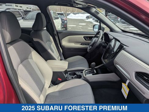 Certified 2025 Subaru Forester Premium image 36