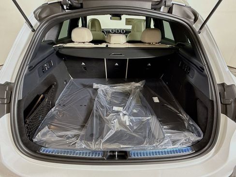 Used 2026 Mercedes-Benz GLC 300 4MATIC image 27