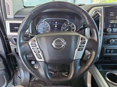 Used 2021 Nissan Titan SV w/ SV Convenience Package AWD/4WD image 21