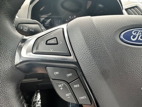 Certified 2024 Ford Edge Titanium image 21