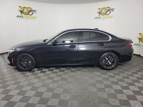 Used 2025 BMW 330i xDrive Sedan w/ Premium Package AWD/4WD image 2