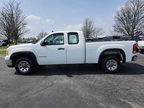 Used 2008 GMC Sierra 1500 W/T w/ SL Package image 11