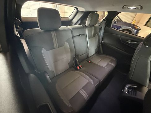 Used 2025 Chevrolet Blazer LT FWD image 33