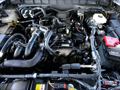 Used 2024 Ford Bronco Outer Banks image 31