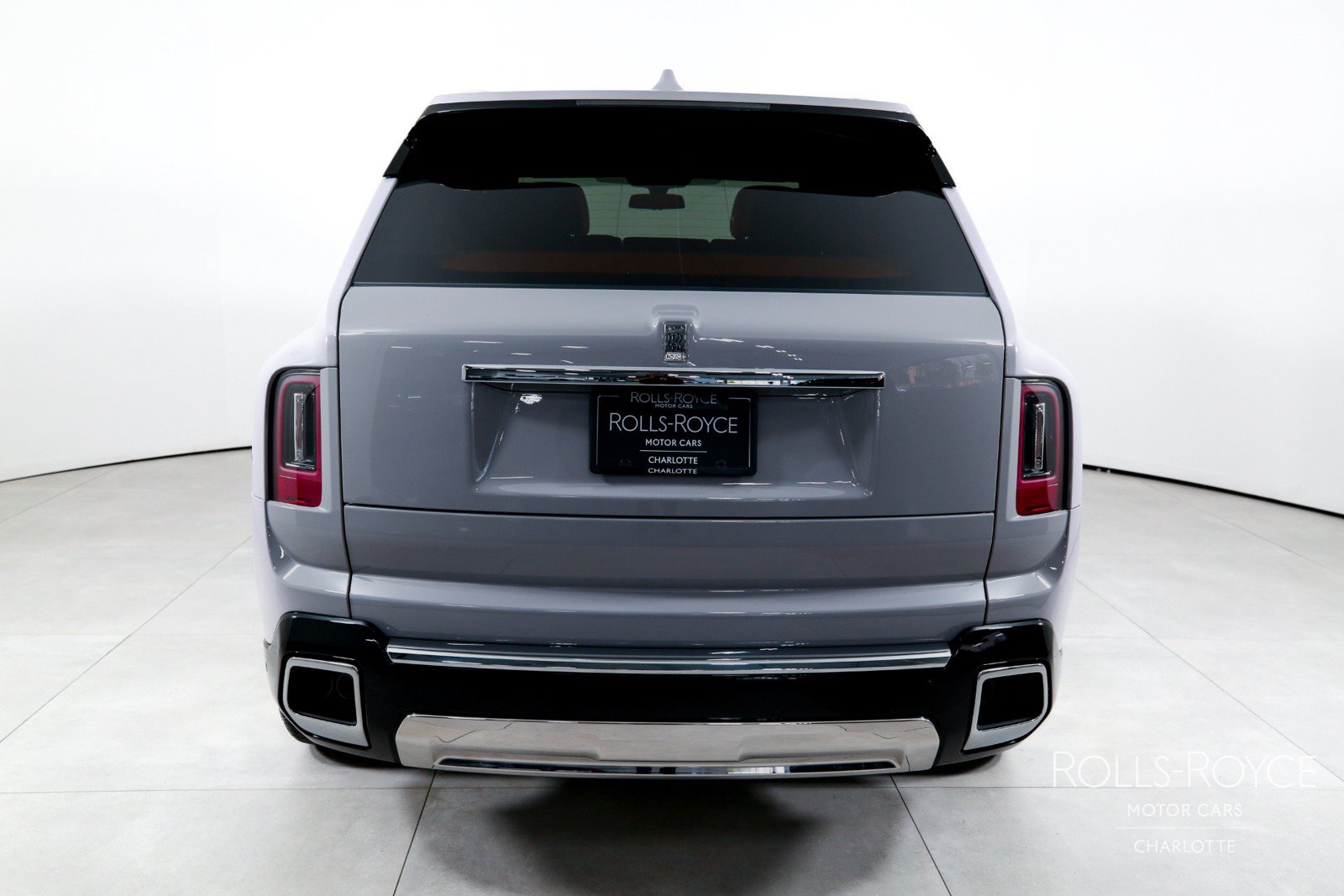 Used 2026 Rolls-Royce Cullinan AWD/4WD image 9