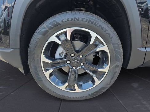 New 2026 Chevrolet Equinox LT w/ Safety and Technology Package AWD/4WD image 14