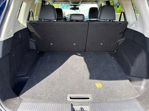 Used 2026 Nissan Rogue SL FWD image 7