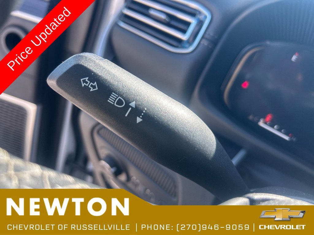 Used 2023 Jeep Wagoneer 4WD w/ Premium Group I image 16