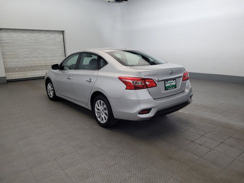 Used 2019 Nissan Sentra SV FWD image 3