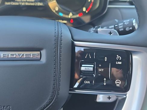 New 2026 Land Rover Range Rover SE AWD/4WD image 19