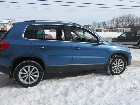 Used 2017 Volkswagen Tiguan Wolfsburg Edition image 8